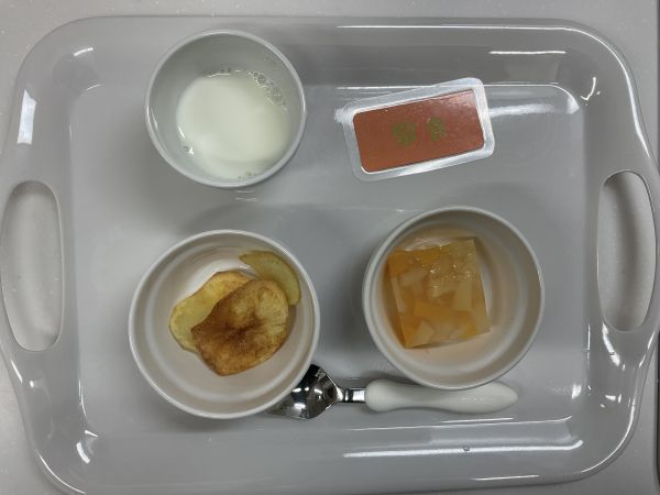 もものゼリーポテトチップス常食