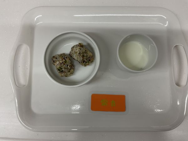 梅おかかおにぎり常食