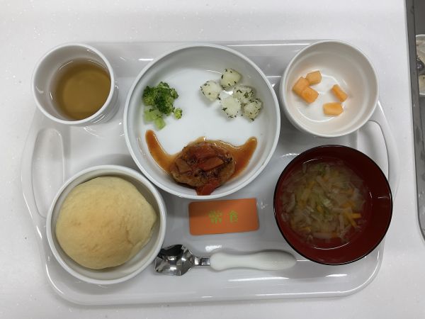 煮込みハンバーグ常食