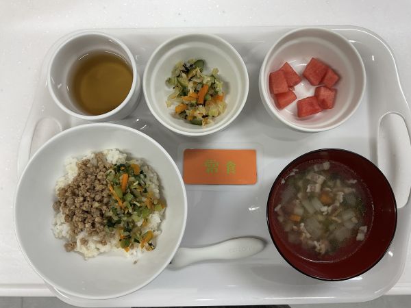 ビビンバ丼常食