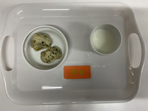 ほうれん草おかかおにぎり常食