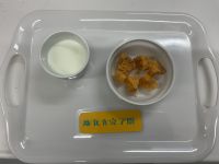 トマト風味のキャベツ蒸しパン離乳食完了期