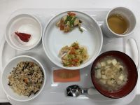 ひじきとツナの炊き込みご飯常食